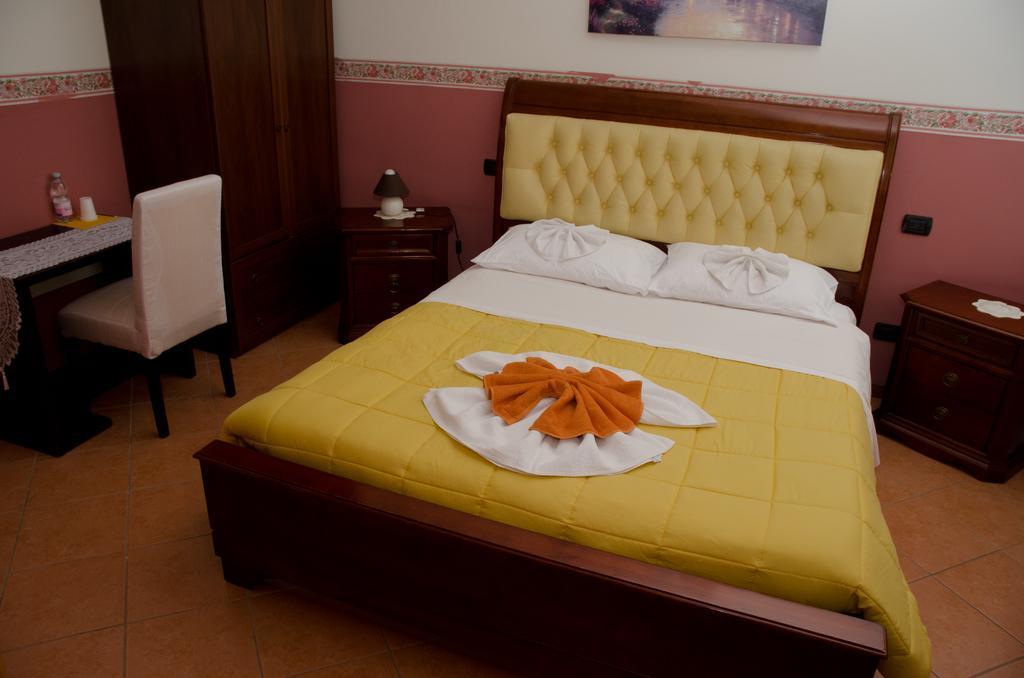 B&B 7 Camini San Giovanni Lupatoto Exterior photo